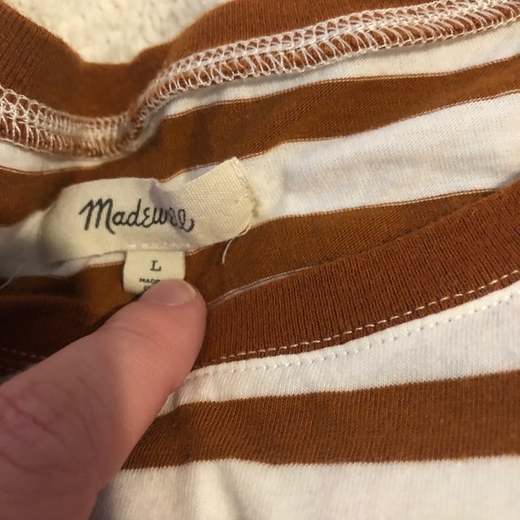 Madewell Striped top 🤍 - Picture 3 of 3